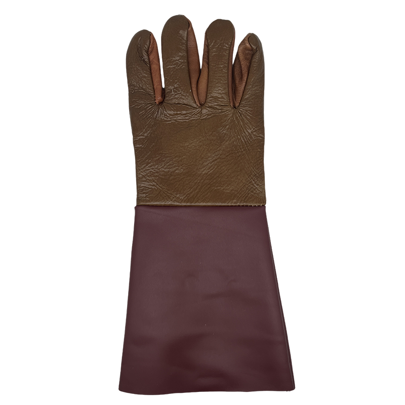 Leather gloves