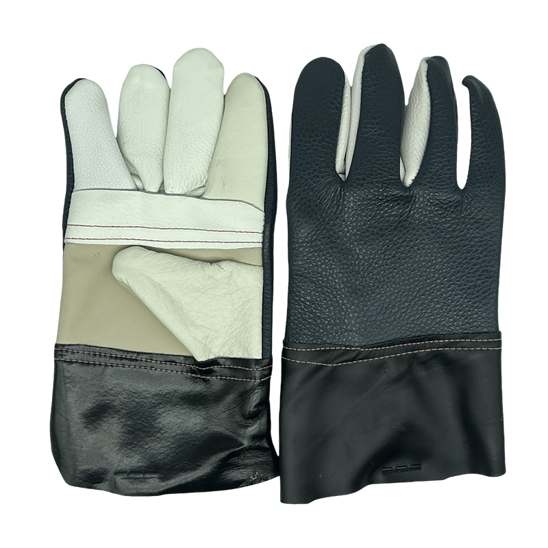 Leather gloves