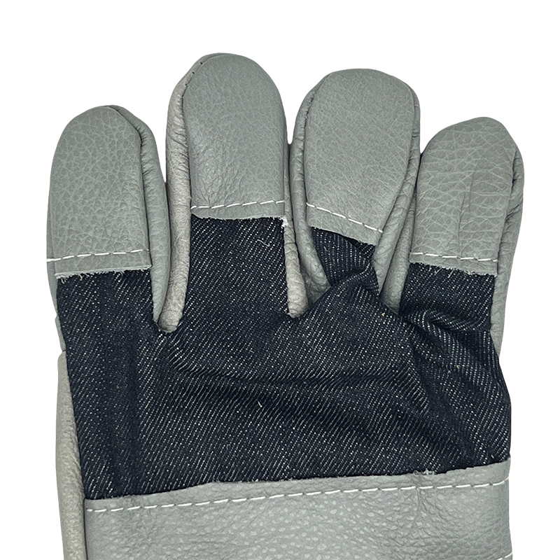 Leather gloves