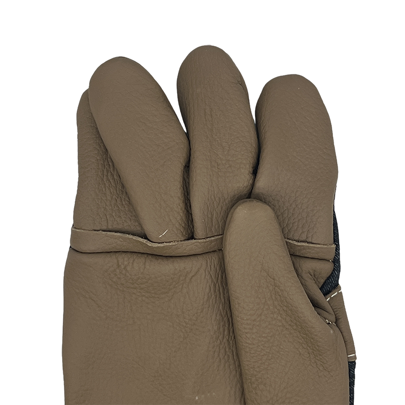 Leather gloves