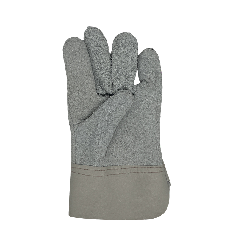 Leather gloves