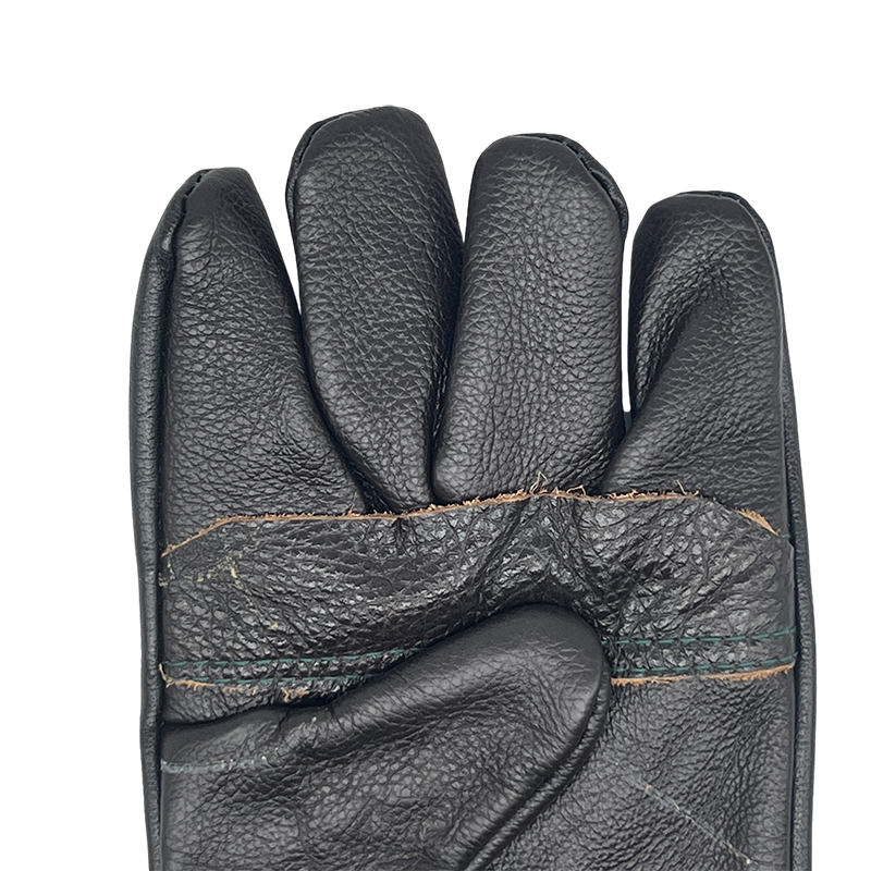 Leather gloves